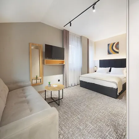 Aparthotel Nova 4*