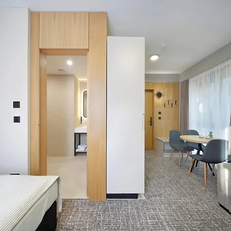 Aparthotel Nova 4*